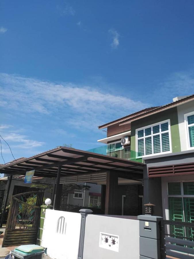 Farisha Homestay Alor Setar Exteriör bild